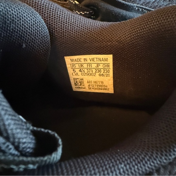 EUC Adidas Donovan Mitchell D.O.N. Issue # 3  Basketball Shoes Sneakers Size 5 - Picture 8 of 8